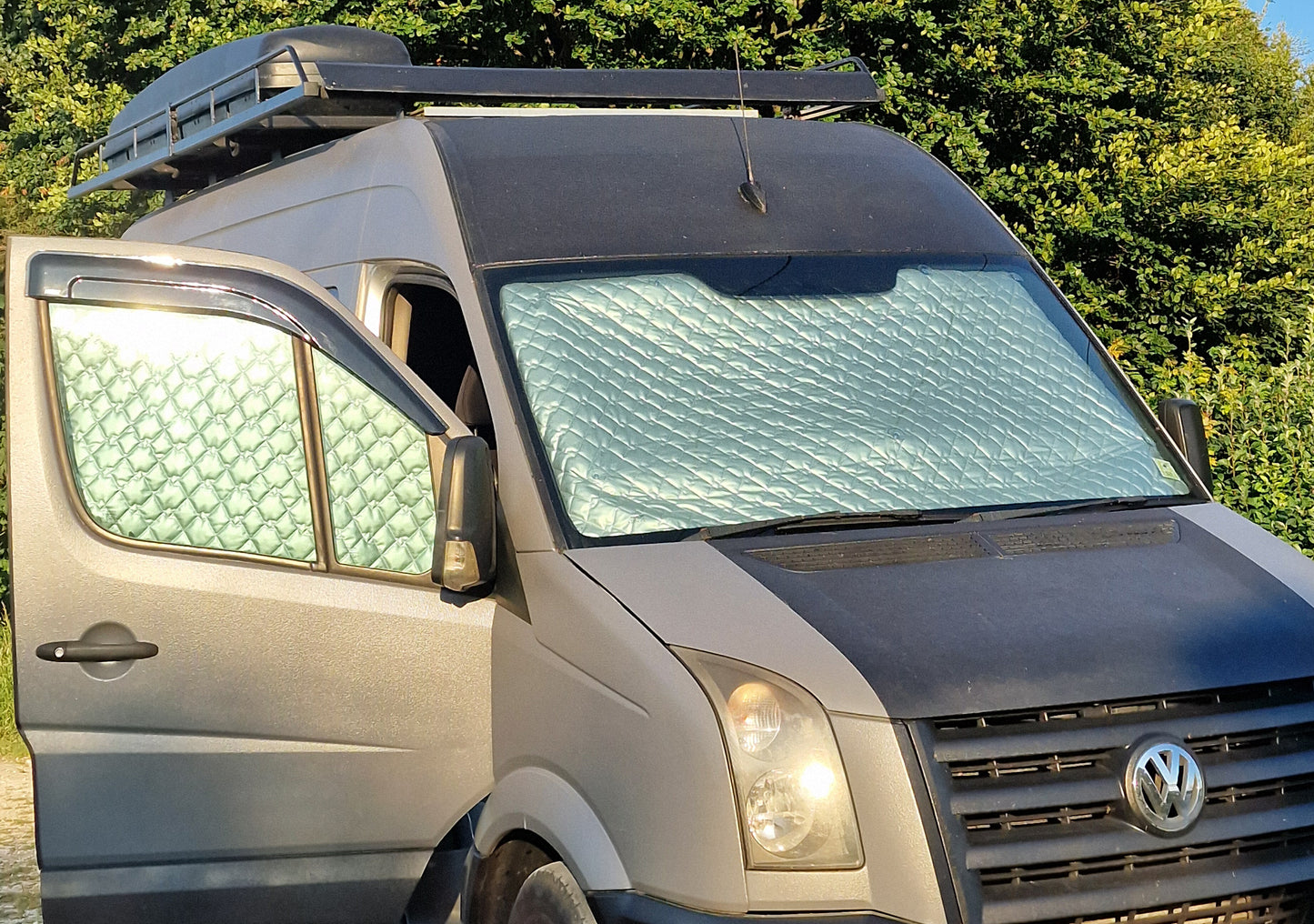 Mercedes Sprinter & Volkswagen Crafter Thermal Blinds – Windscreen & Magnetic Driver & Passenger Door Covers