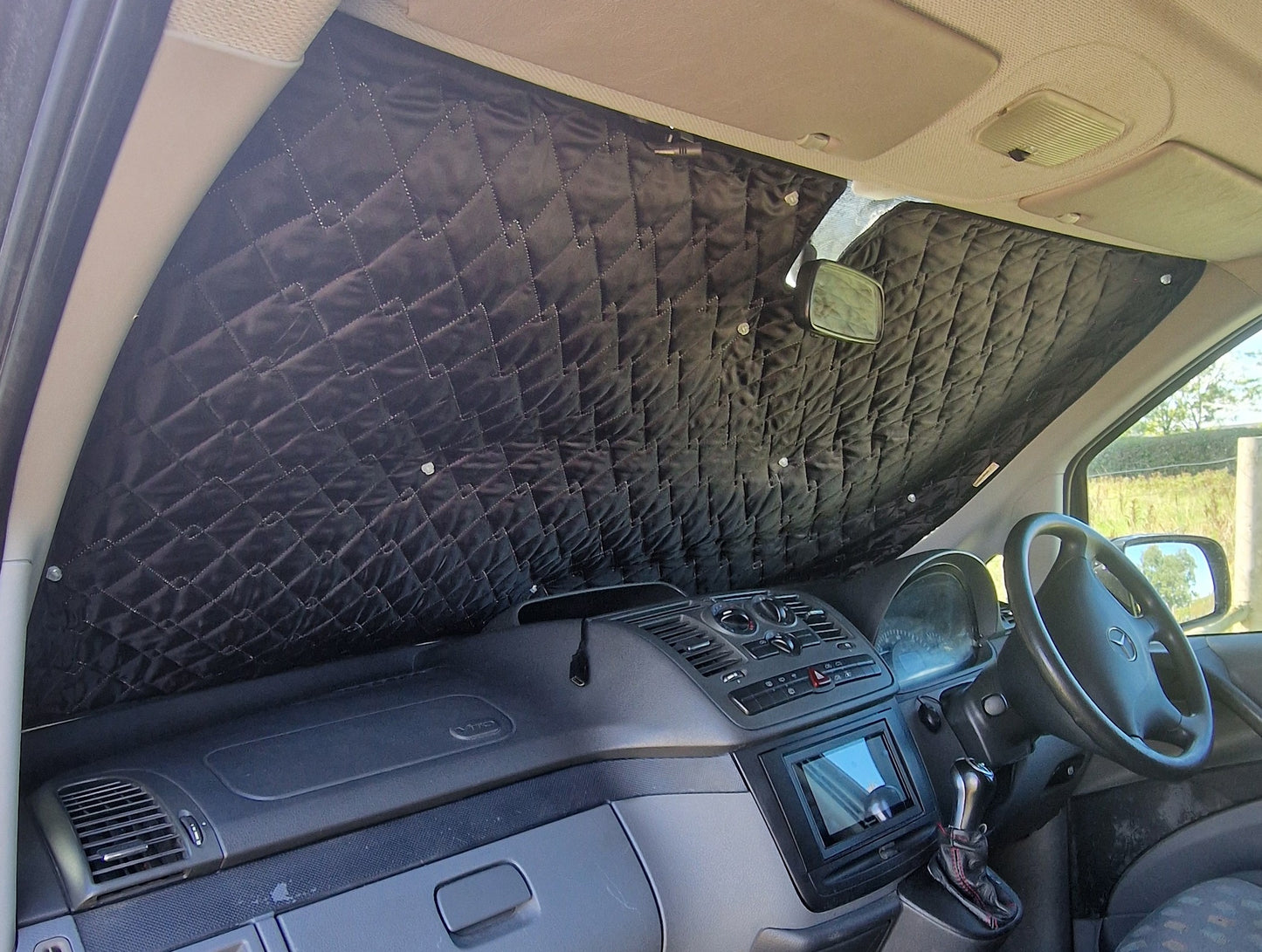 Mercedes-Benz Vito/Viano (W639) Thermal Blinds Set – Complete Cab & Rear Coverage
