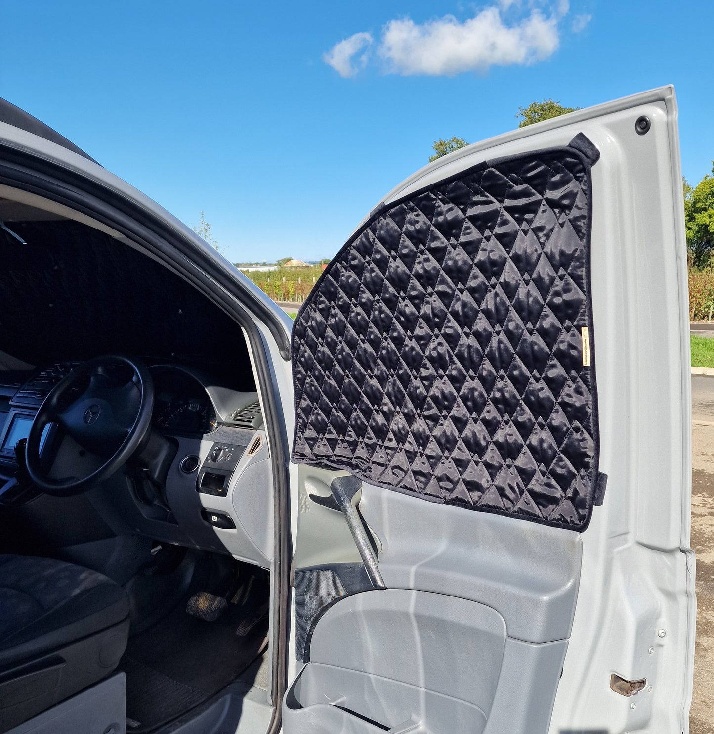 Mercedes-Benz Vito/Viano (W639) Thermal Blinds Set – Complete Cab & Rear Coverage